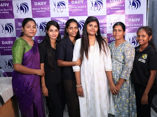Daisy Academy Certified Student Batch & Mentors